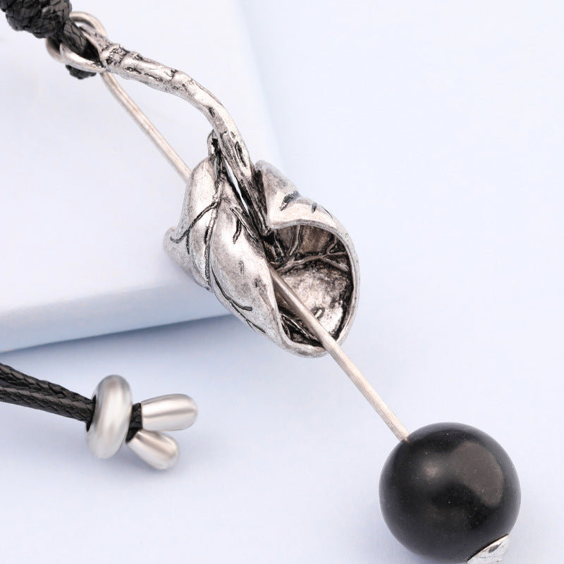 Curly Leaf Bead Necklace