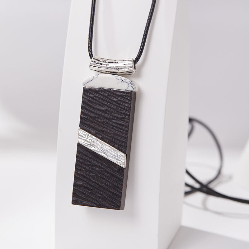 Peaceful Sandalwood Necklace
