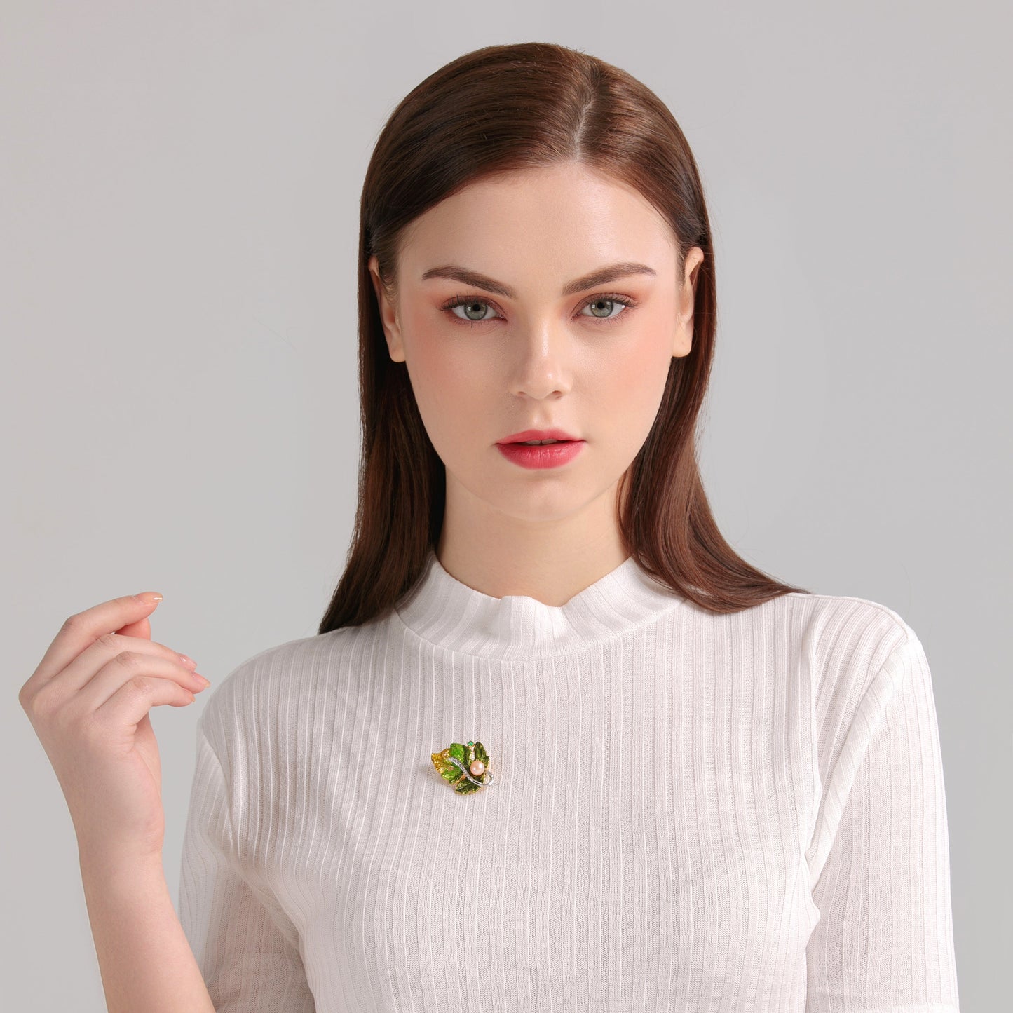 Pearl Leave Brooch